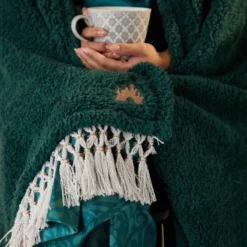 Fantasyland Castle Throw -Disney 465043673817 2